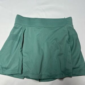 Lululemon skort size 4